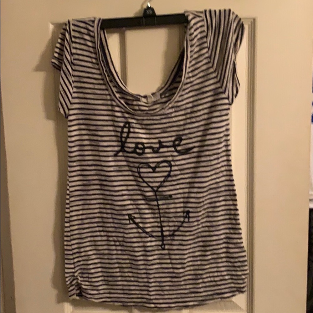 Eyeshadow XS Love Anchor Shirt